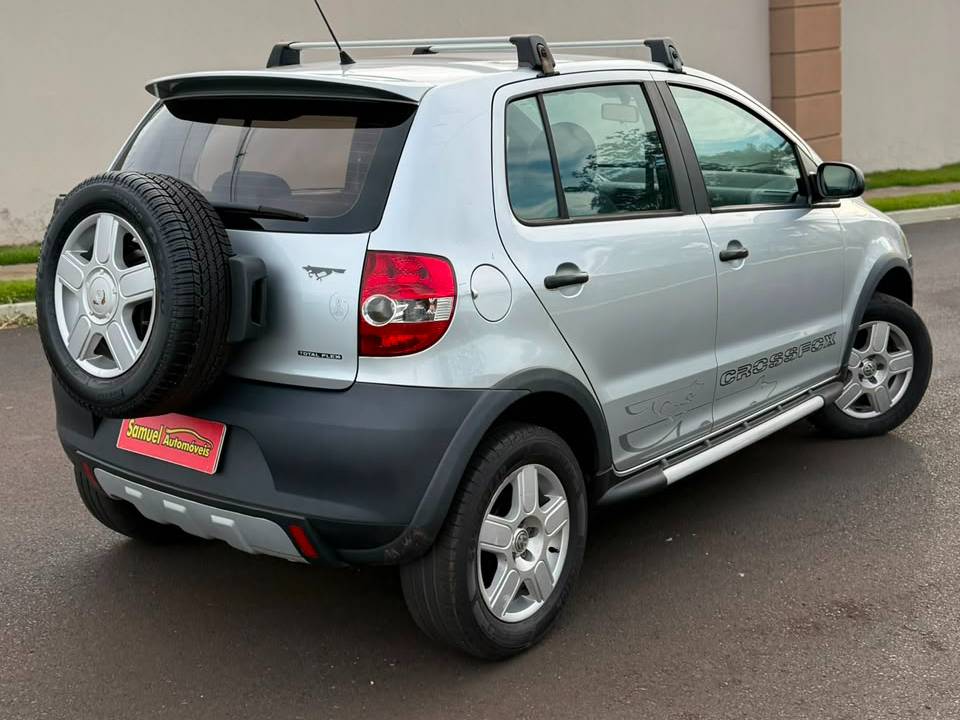VOLKSWAGEN CROSSFOX