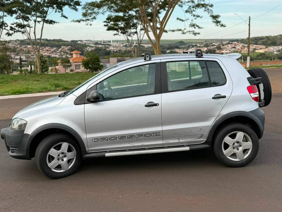 VOLKSWAGEN CROSSFOX