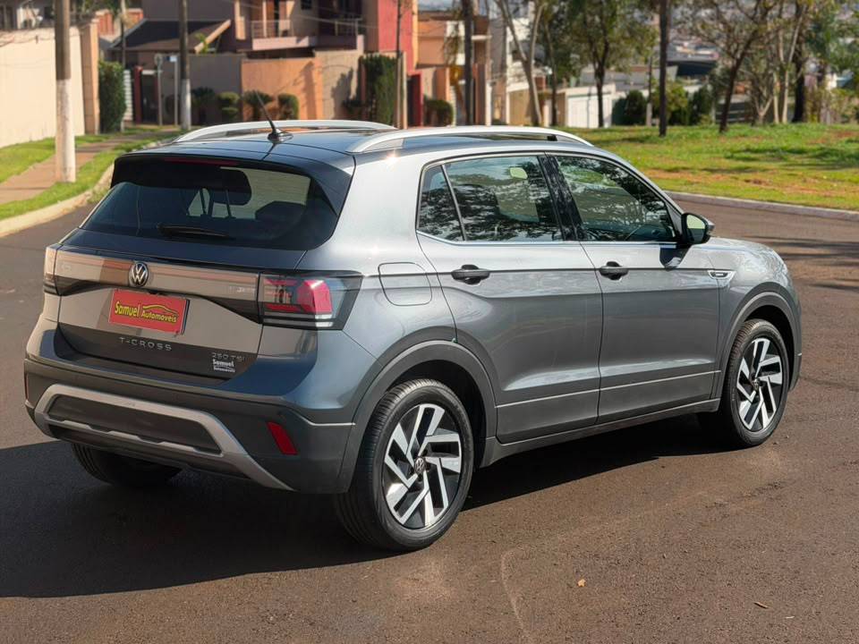 VOLKSWAGEN T-CROSS