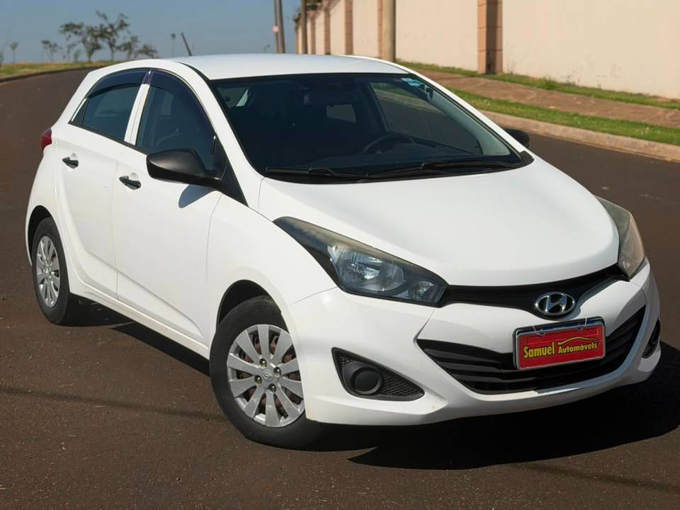 HYUNDAI HB20