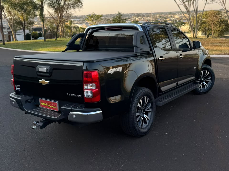 CHEVROLET S10