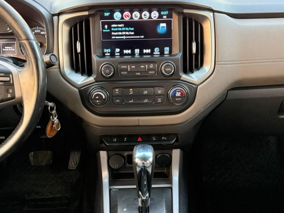 CHEVROLET S10