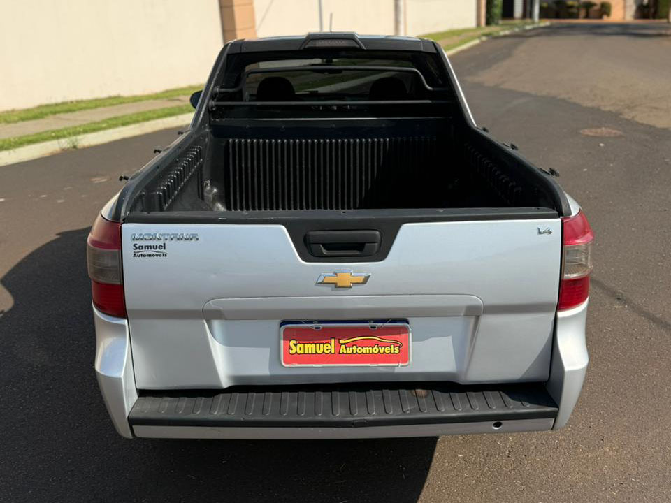 CHEVROLET MONTANA