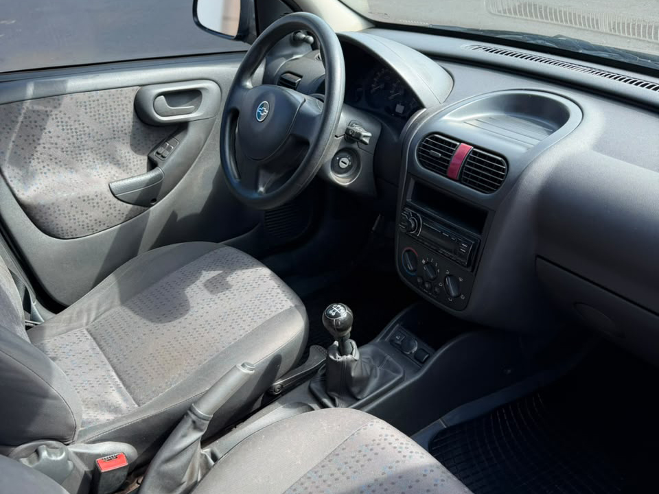 CHEVROLET CORSA