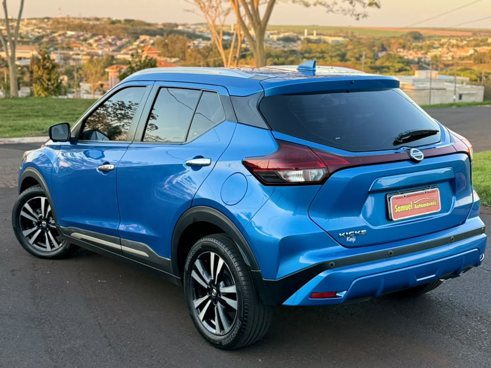 NISSAN KICKS