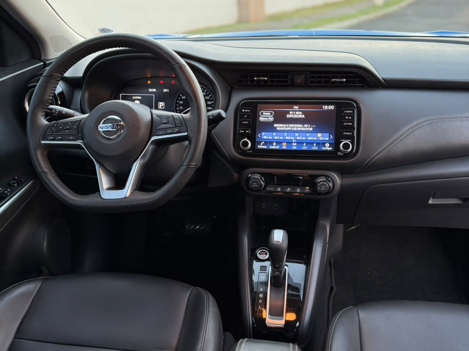 NISSAN KICKS
