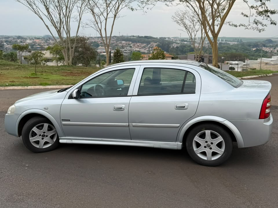 CHEVROLET ASTRA