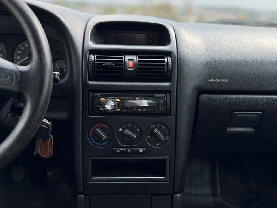 CHEVROLET ASTRA