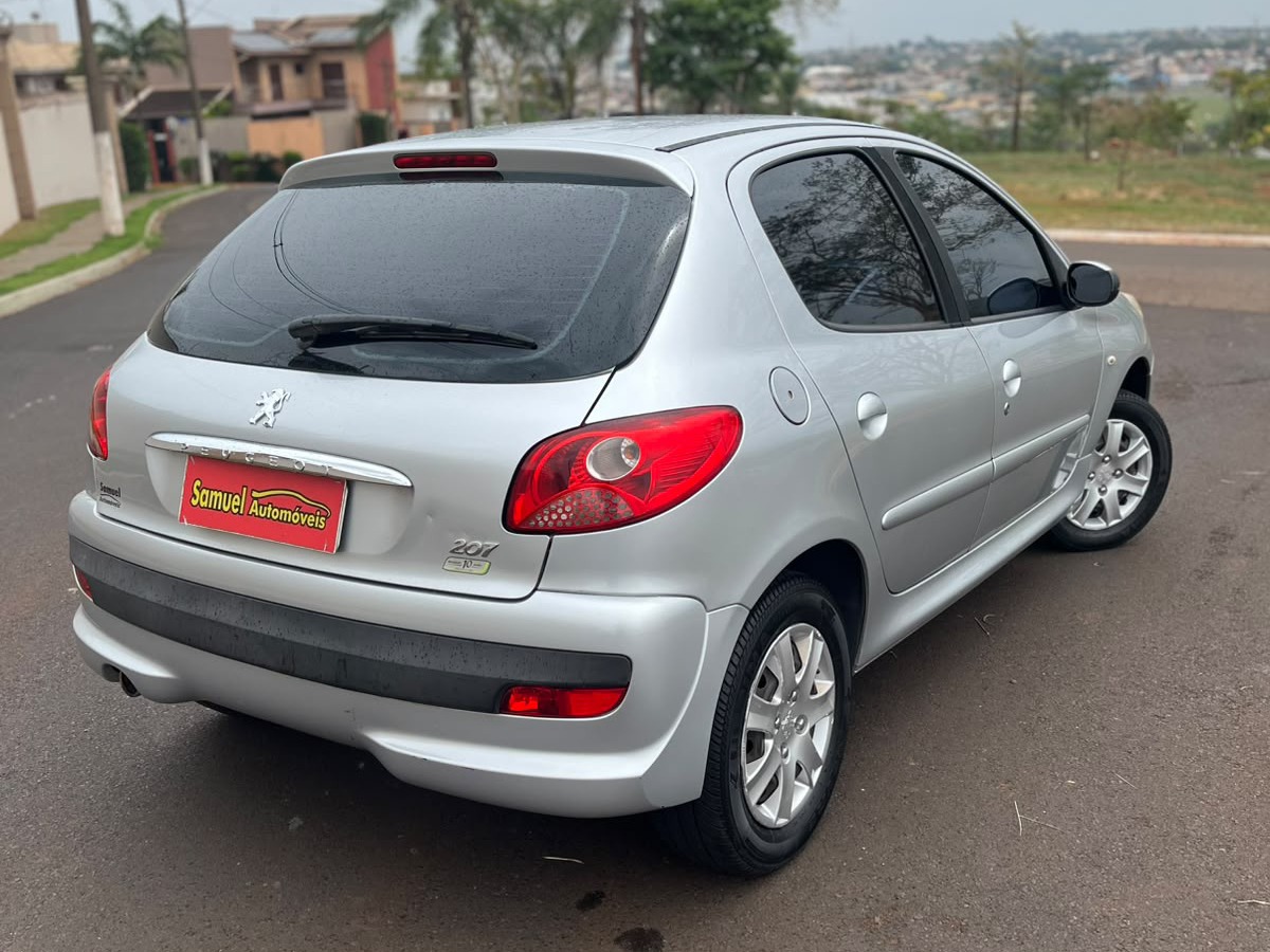 PEUGEOT 207