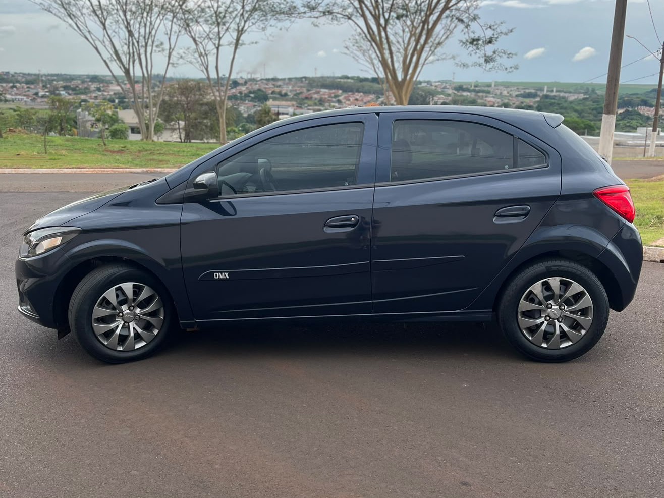 CHEVROLET ONIX