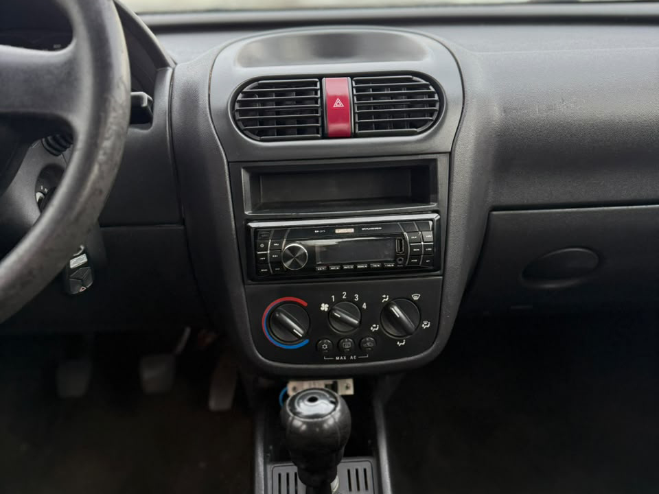 CHEVROLET CORSA