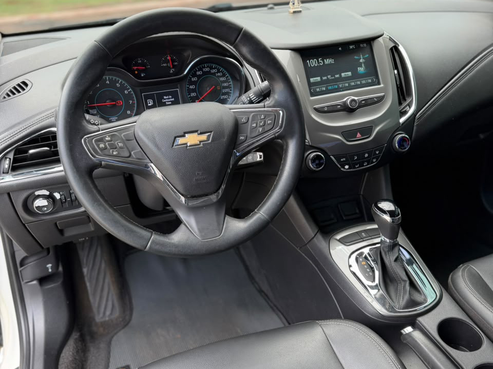 CHEVROLET CRUZE