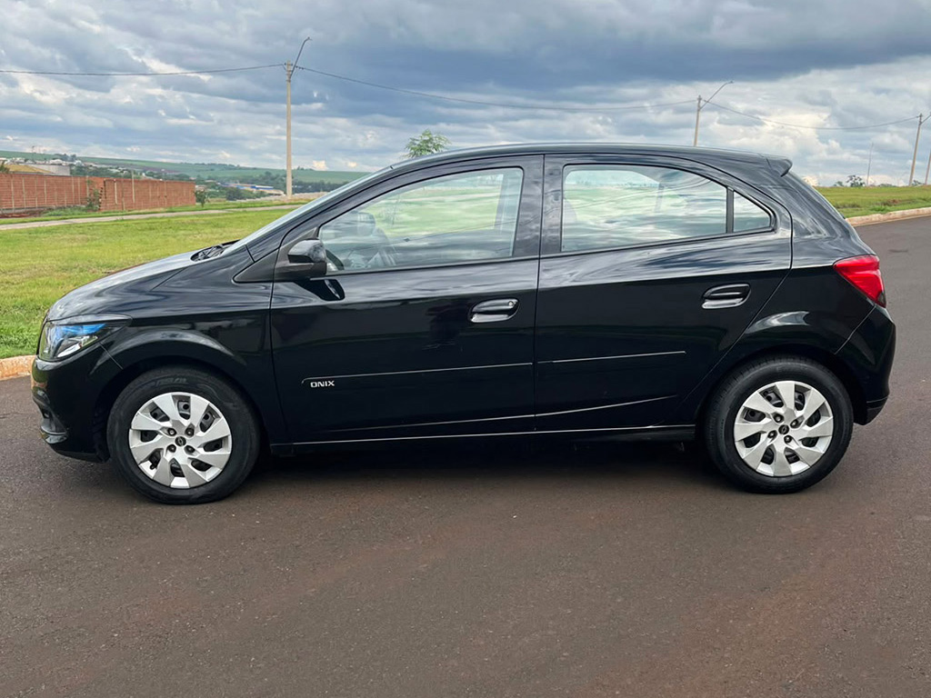 CHEVROLET ONIX