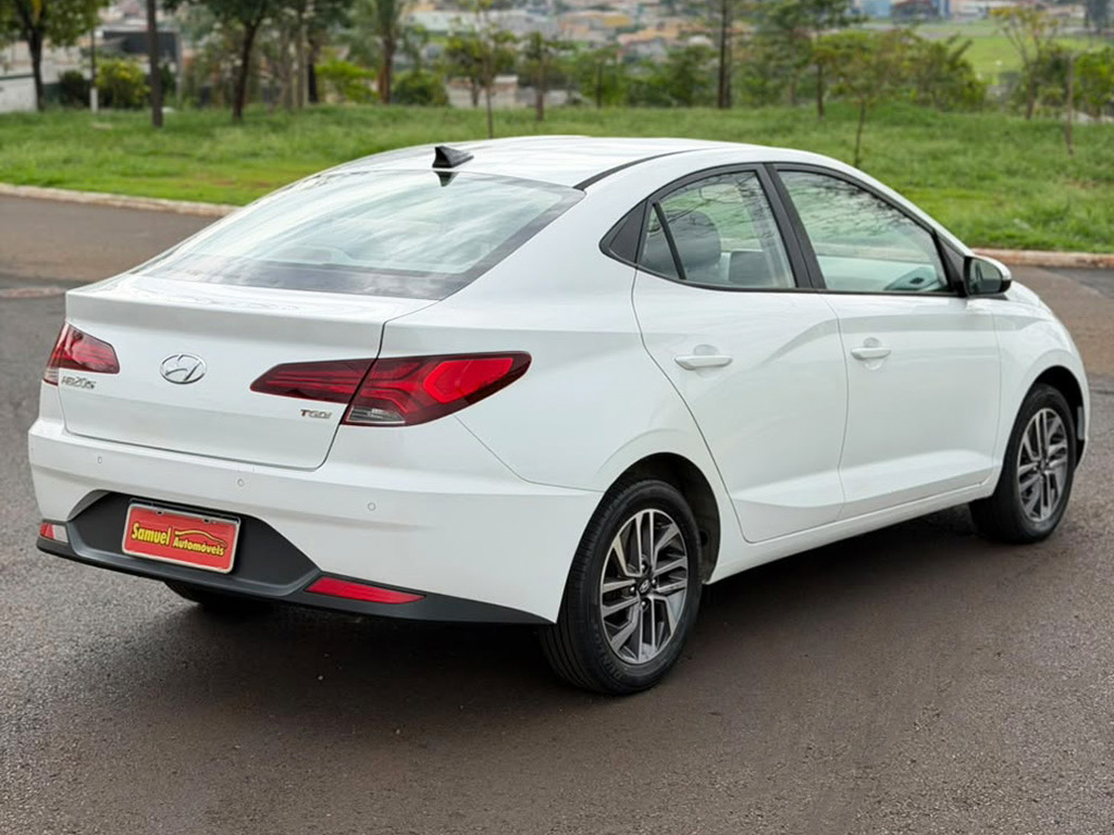HYUNDAI HB20S