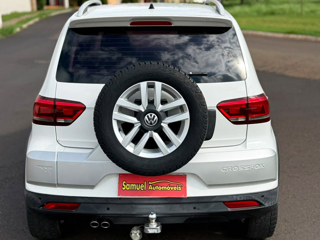 VOLKSWAGEN CROSSFOX
