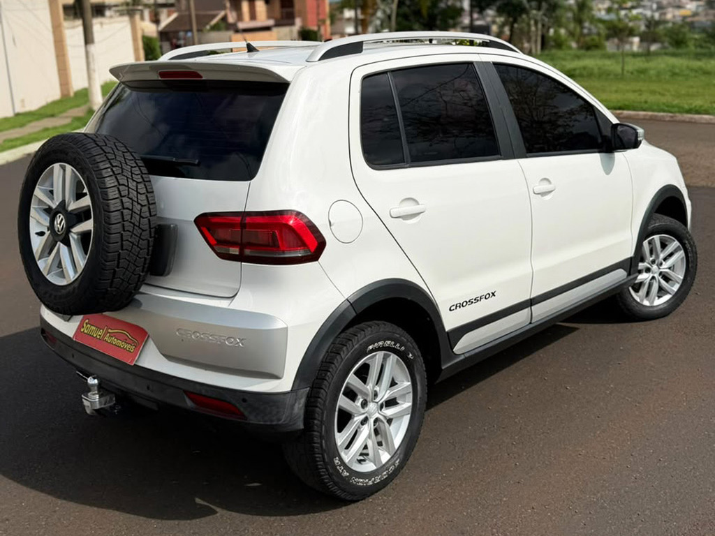 VOLKSWAGEN CROSSFOX