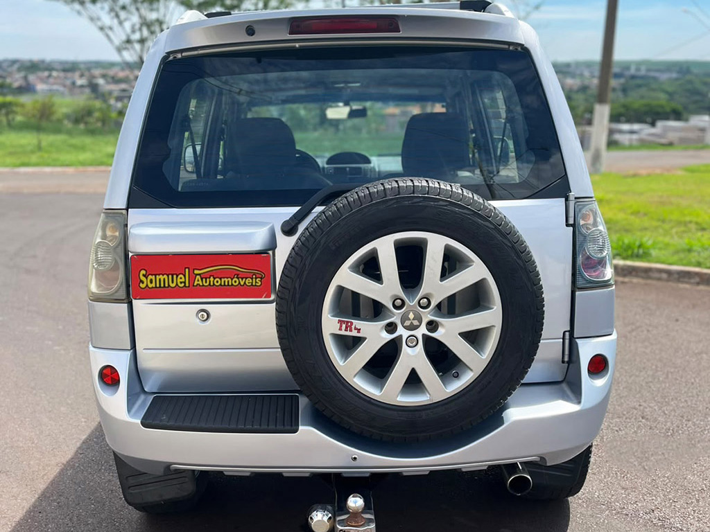 MITSUBISHI PAJERO TR4