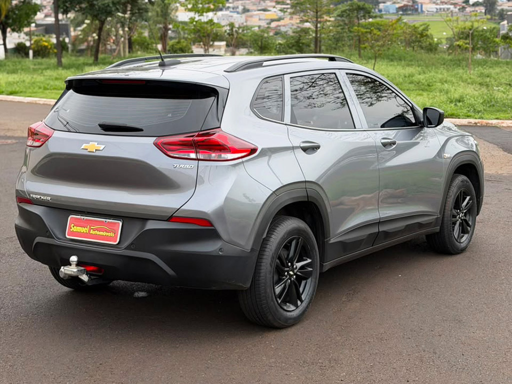 CHEVROLET TRACKER