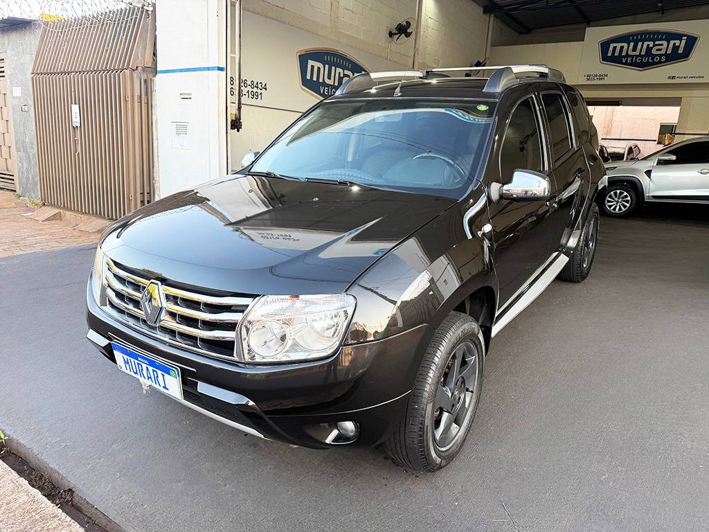RENAULT DUSTER