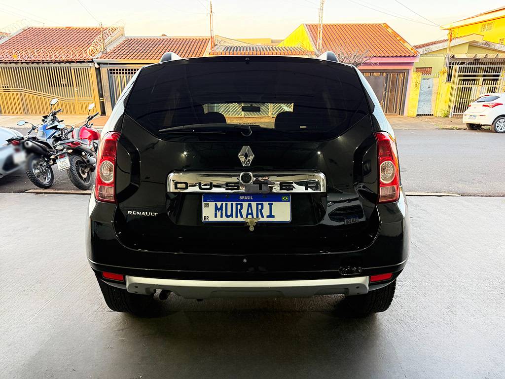 RENAULT DUSTER