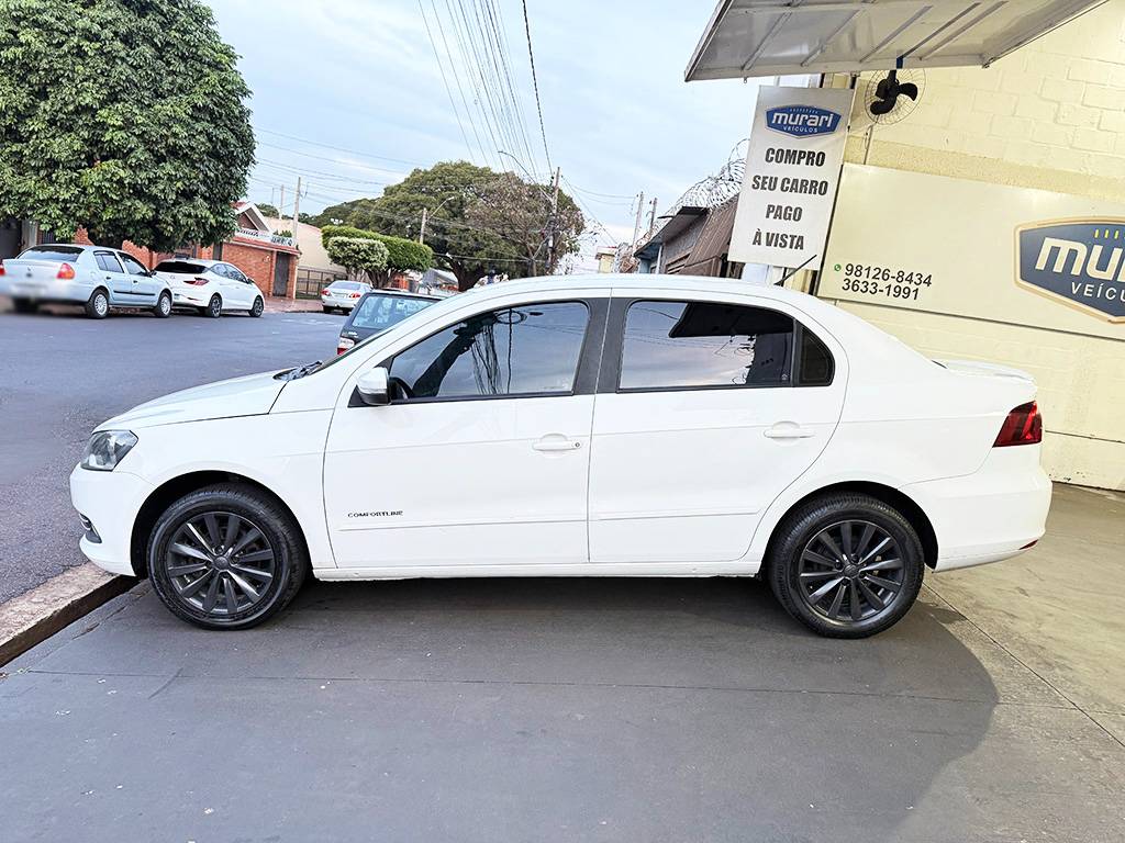 VOLKSWAGEN VOYAGE