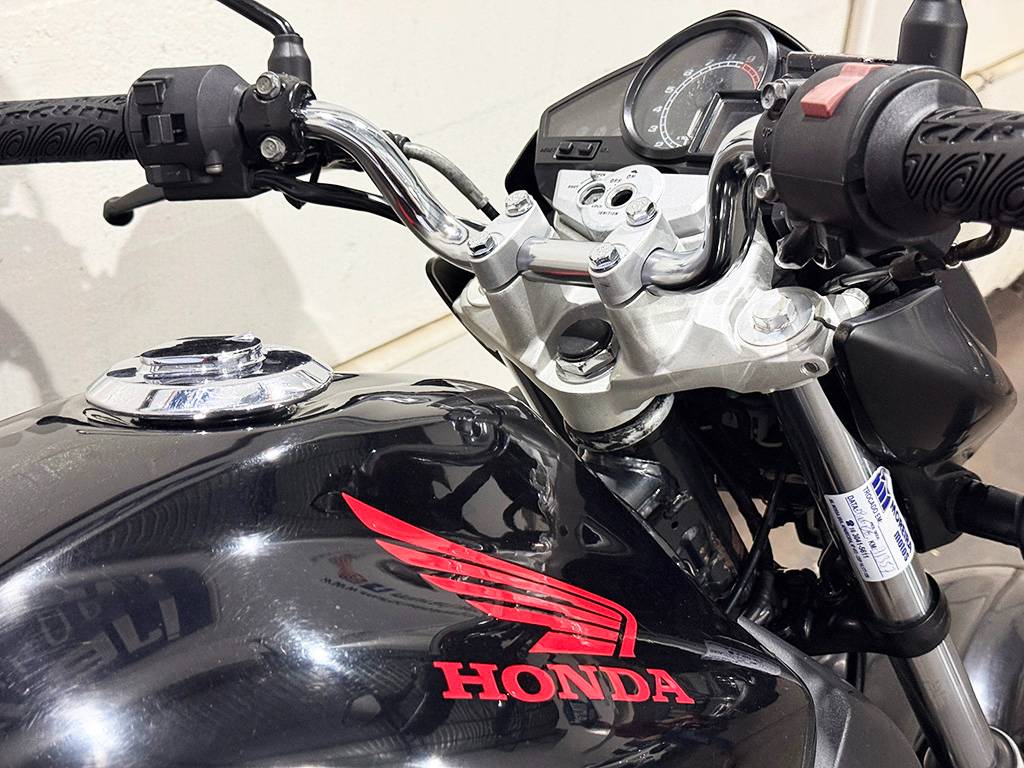 HONDA CB 300R
