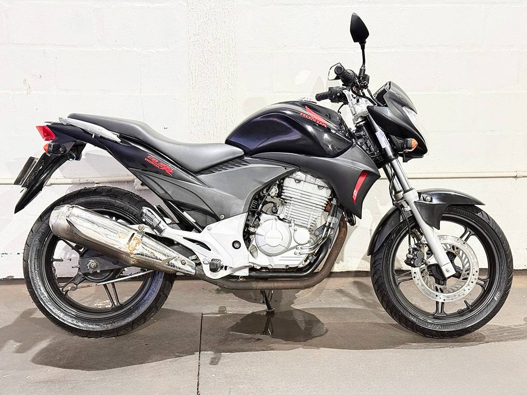 HONDA CB 300R
