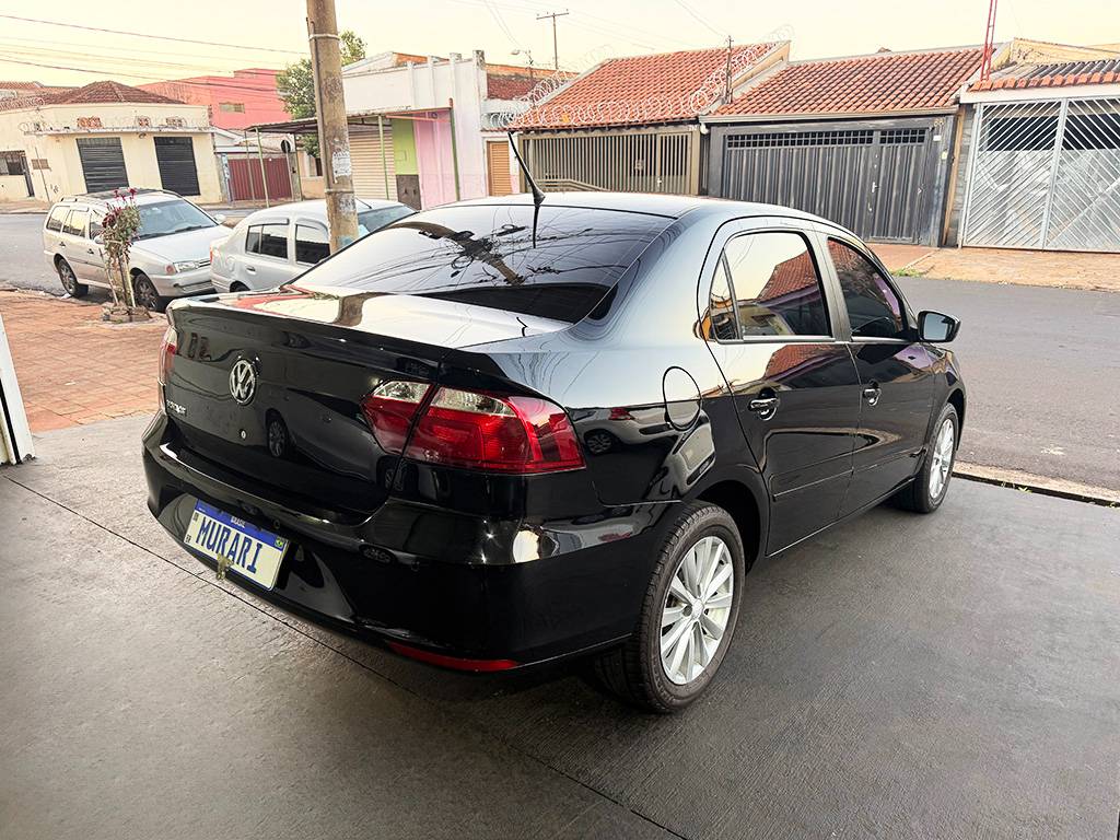 VOLKSWAGEN VOYAGE