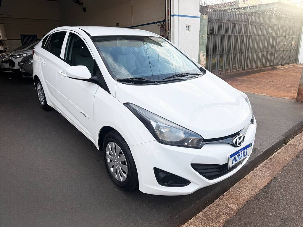 HYUNDAI HB20S