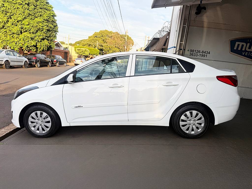 HYUNDAI HB20S
