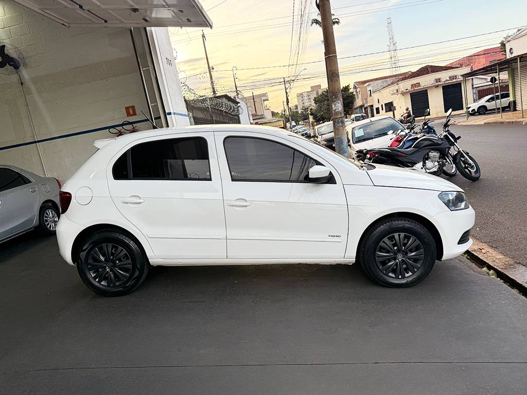 VOLKSWAGEN GOL