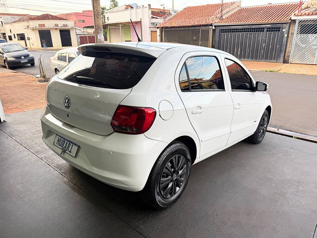 VOLKSWAGEN GOL