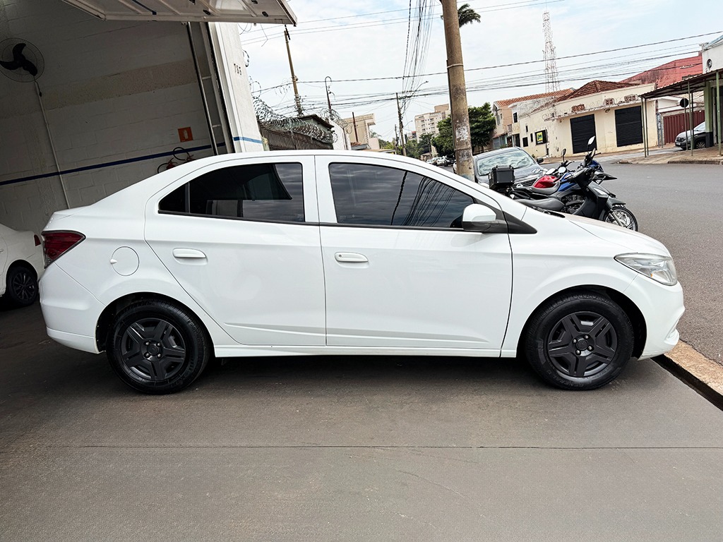 CHEVROLET PRISMA