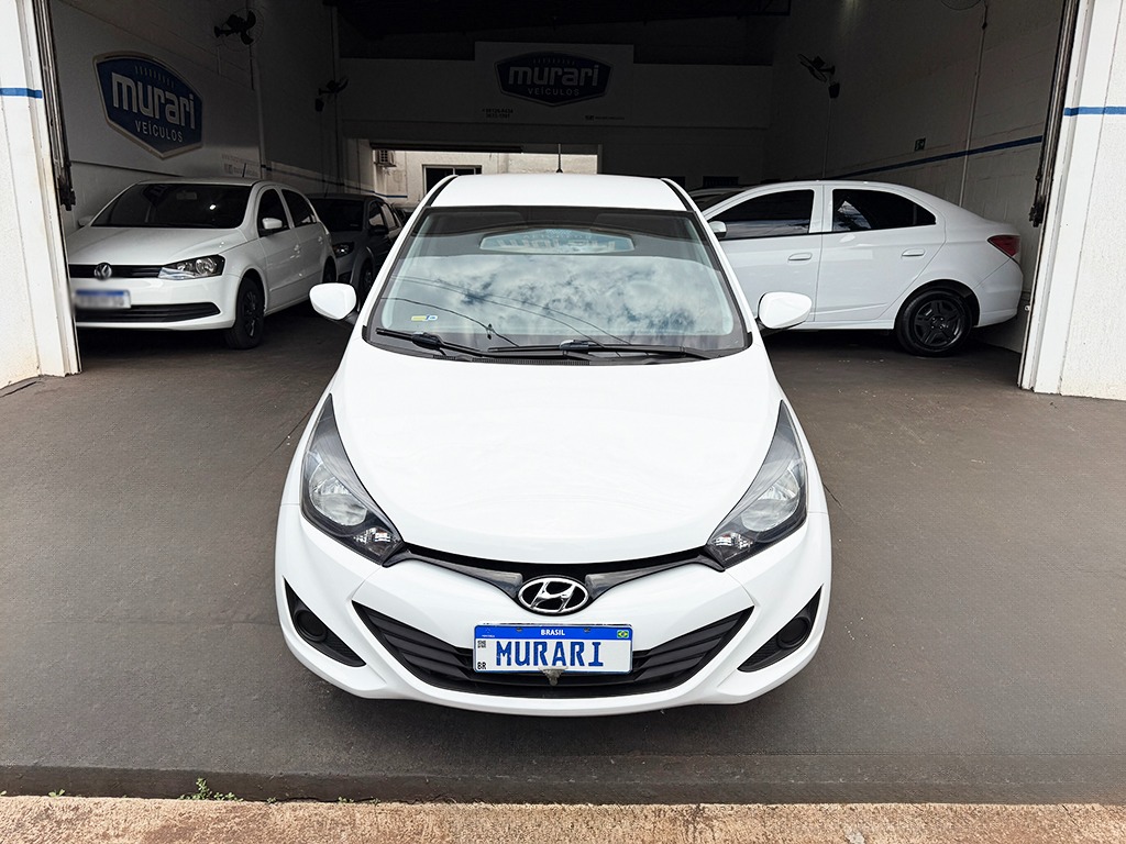HYUNDAI HB20