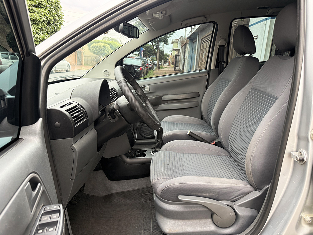 VOLKSWAGEN SPACEFOX