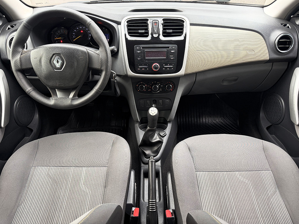 RENAULT LOGAN