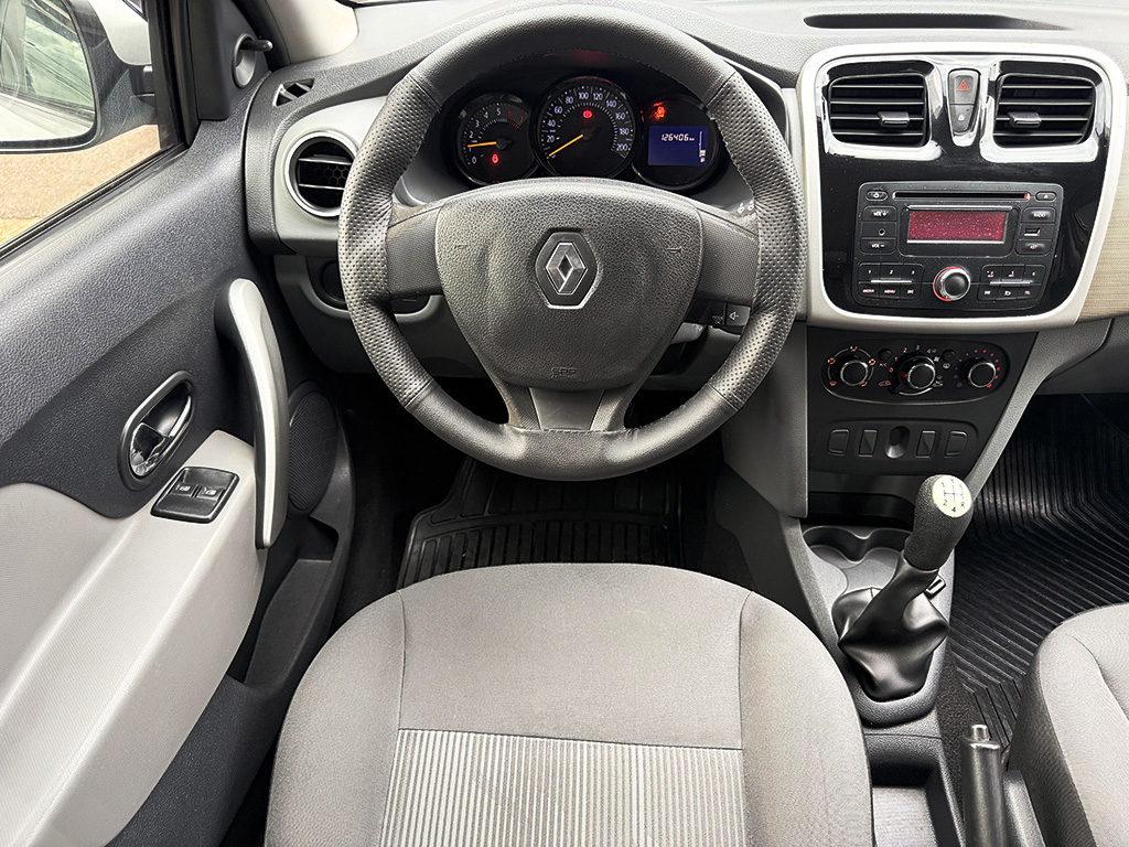 RENAULT LOGAN