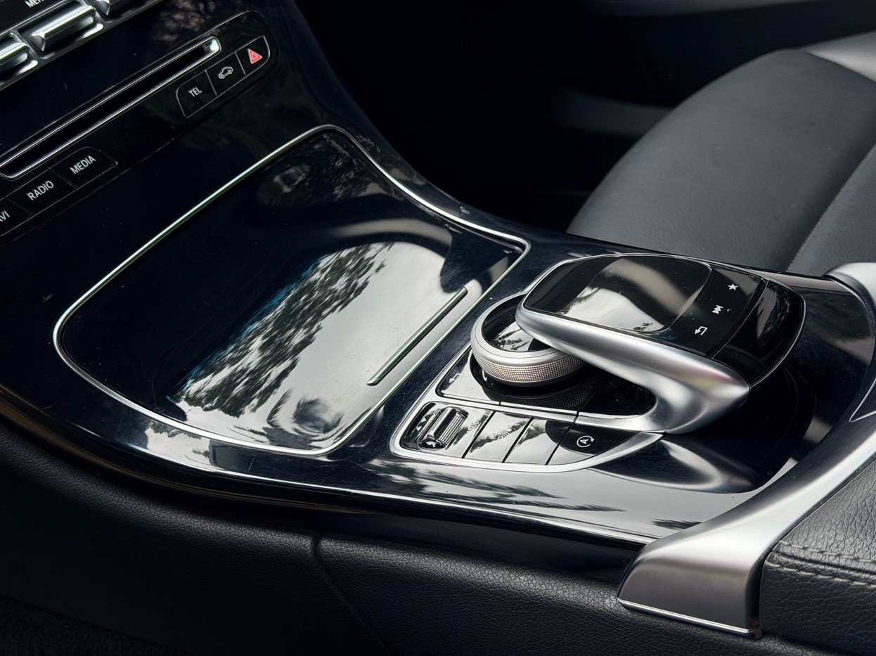 MERCEDES-BENZ C 200 2.0 CGI AVANTGARDE 16V