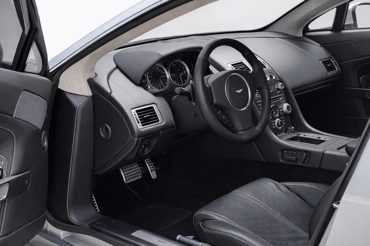 ASTON MARTIN VANTAGE 4.7 V8 32V