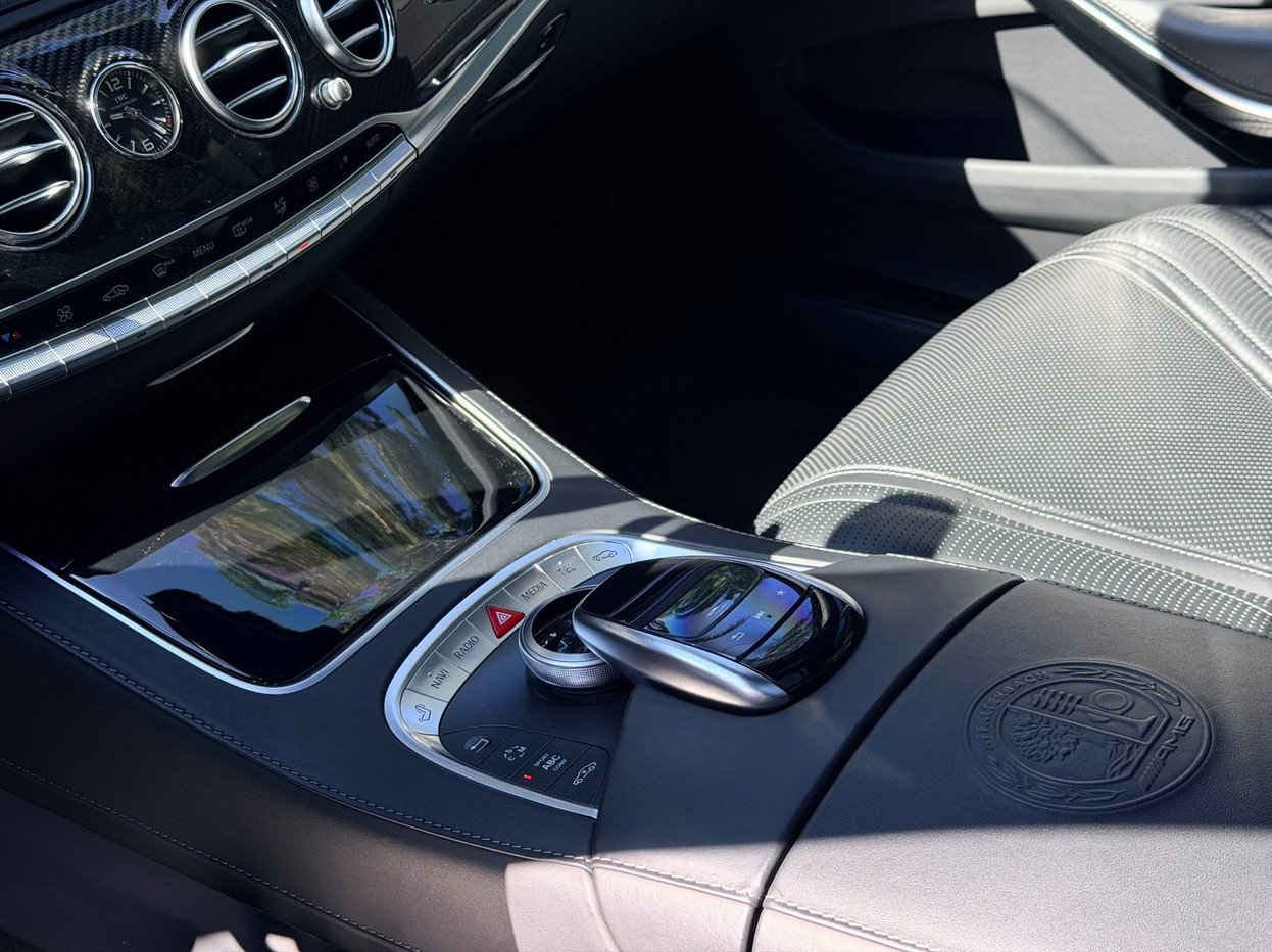 MERCEDES-BENZ S 65 AMG 6.0 V12 BI-TURBO