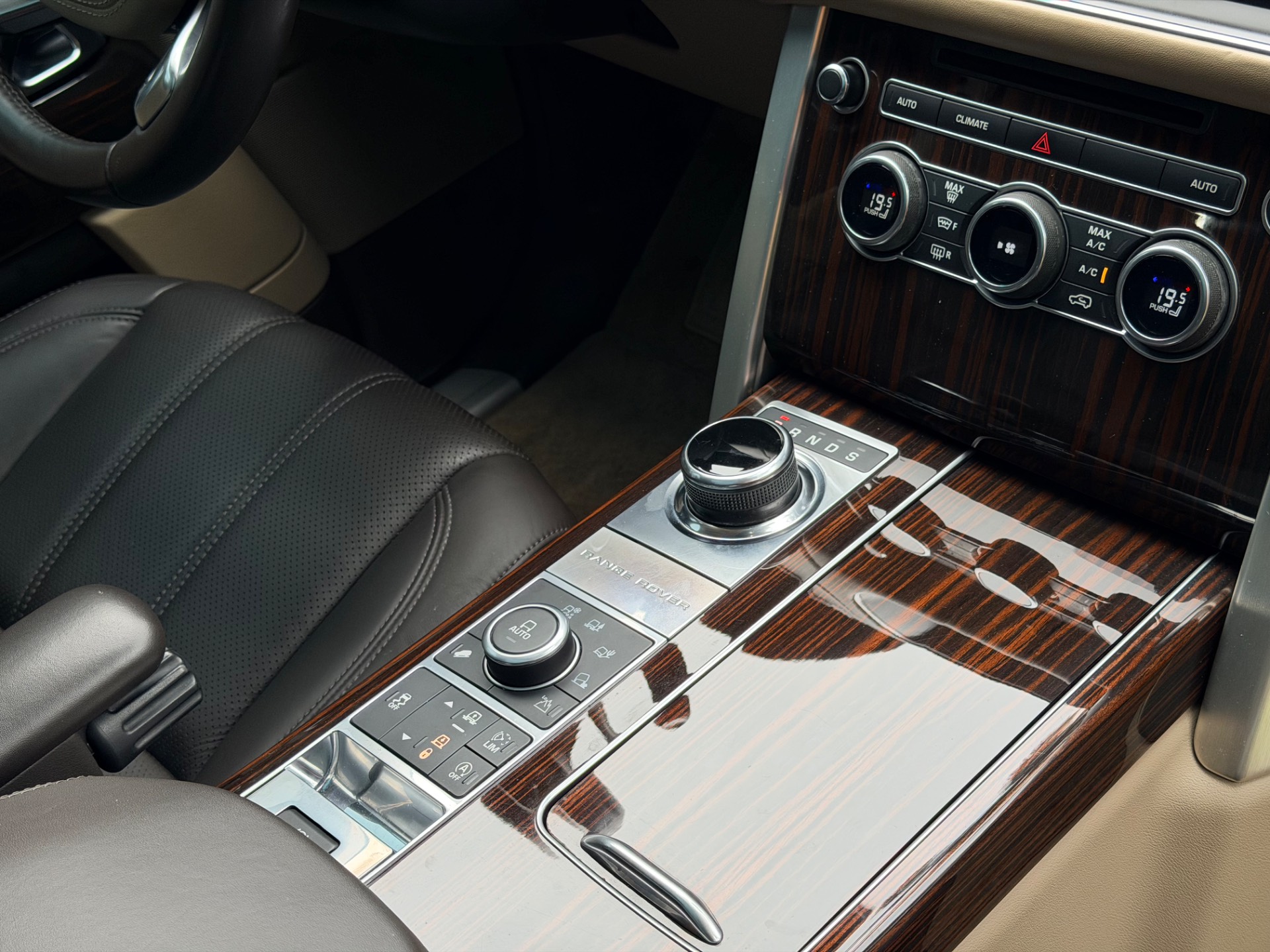 LAND ROVER RANGE ROVER VOGUE