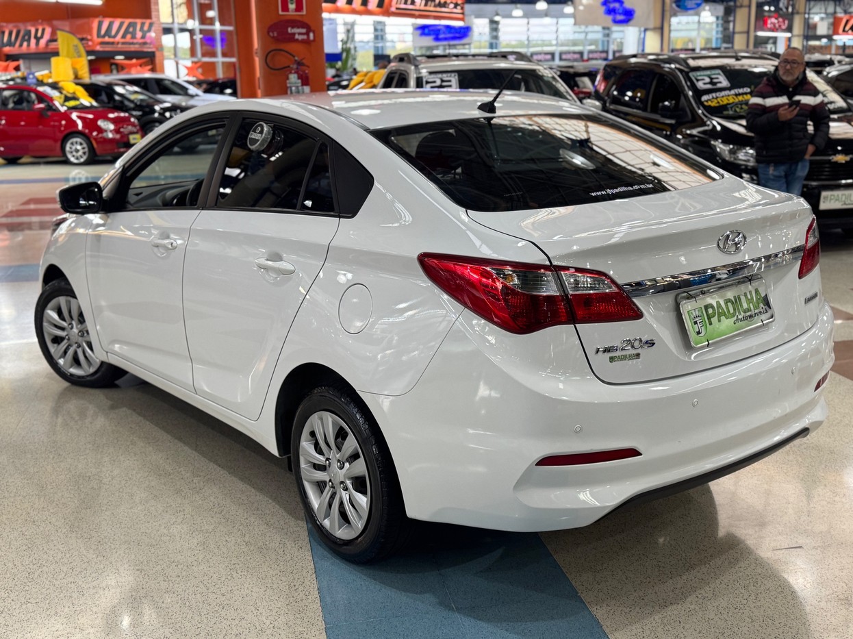 HYUNDAI HB20S