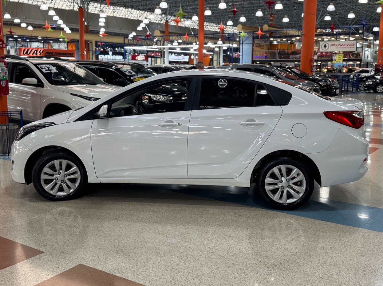 HYUNDAI HB20S