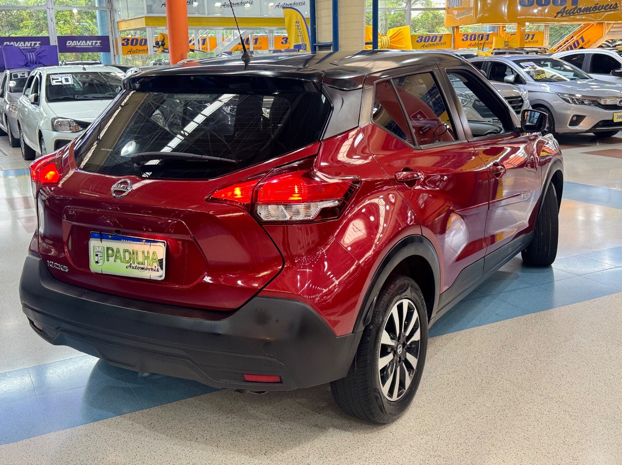 NISSAN KICKS