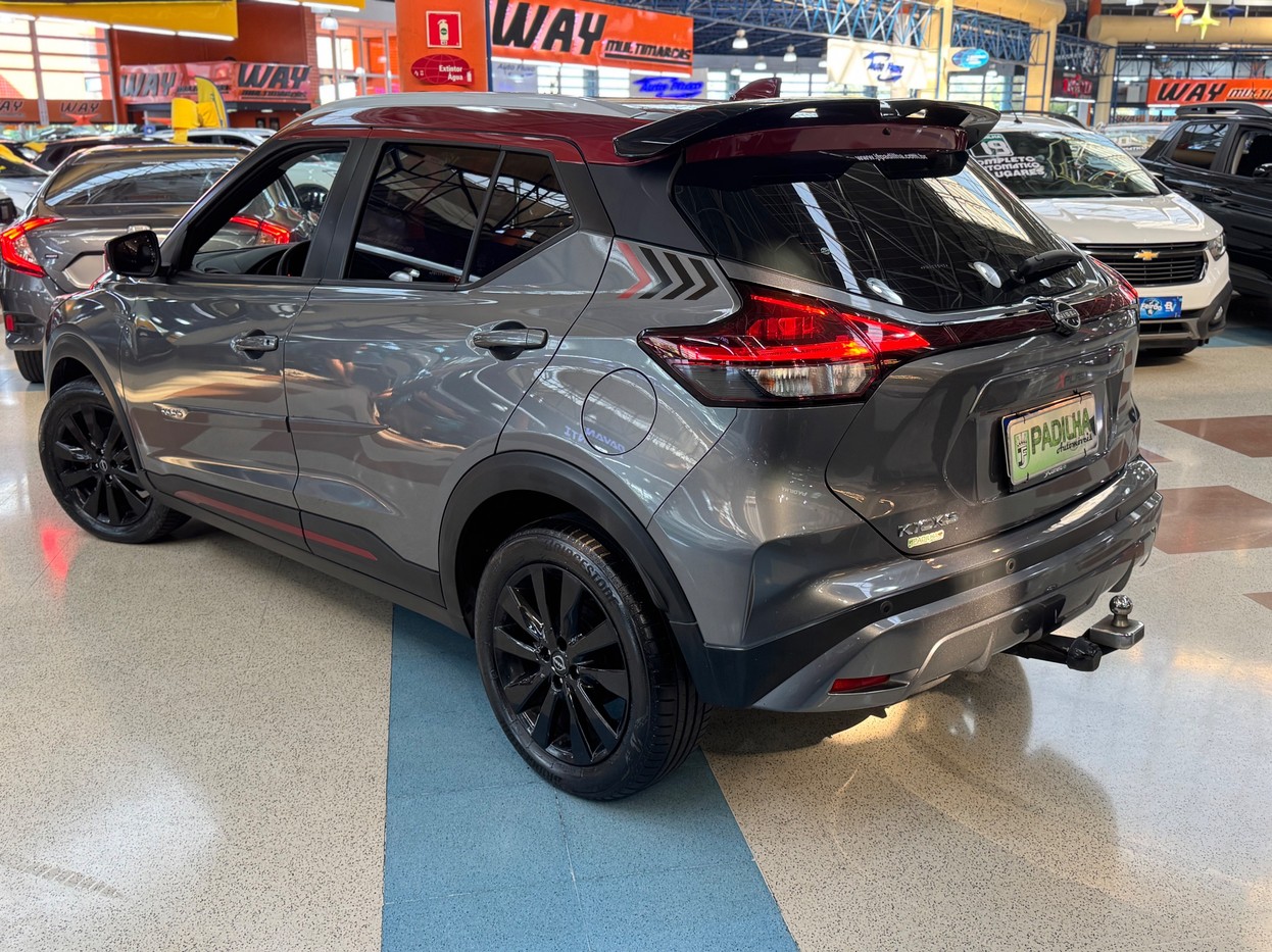 NISSAN KICKS