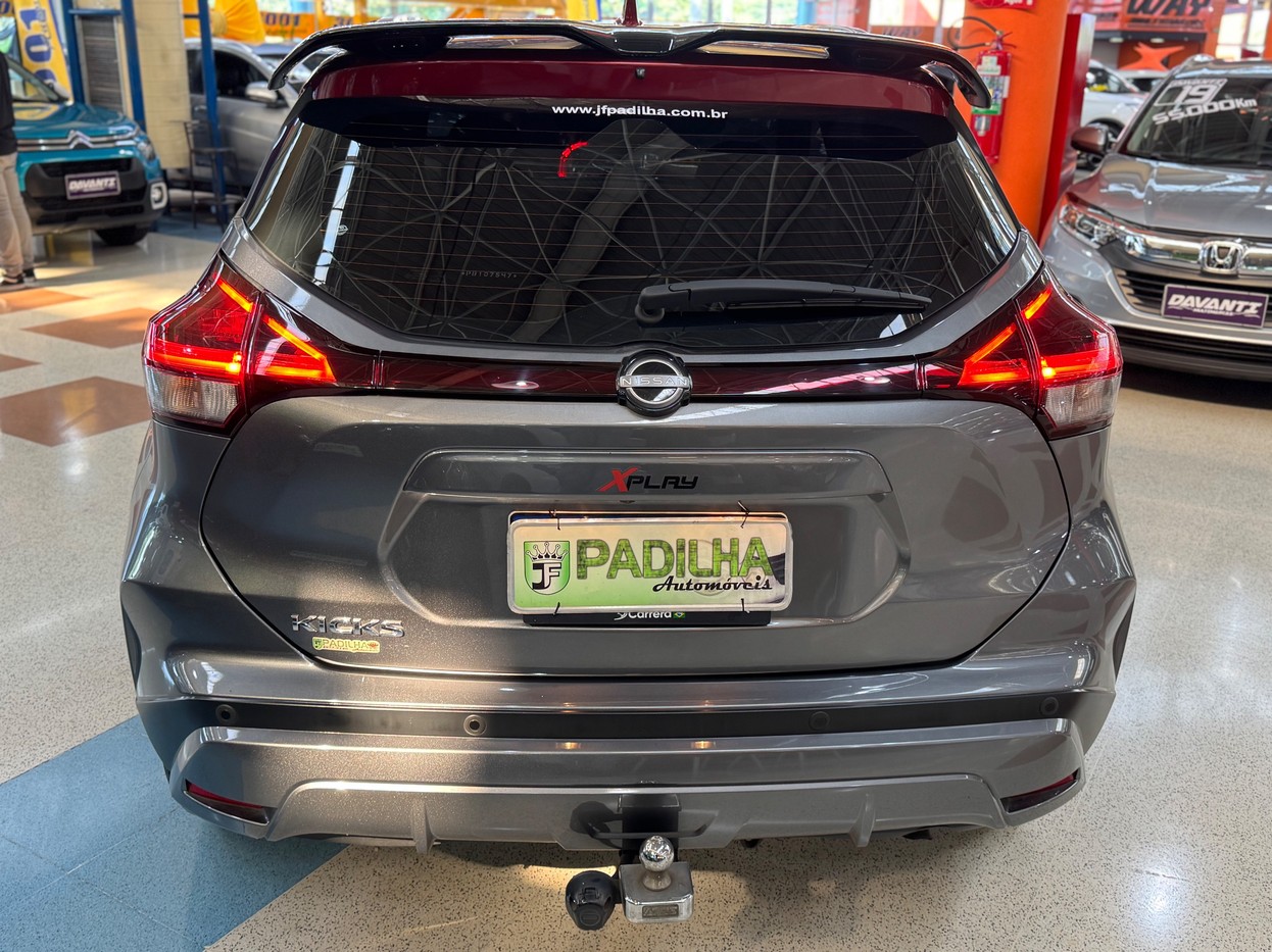 NISSAN KICKS