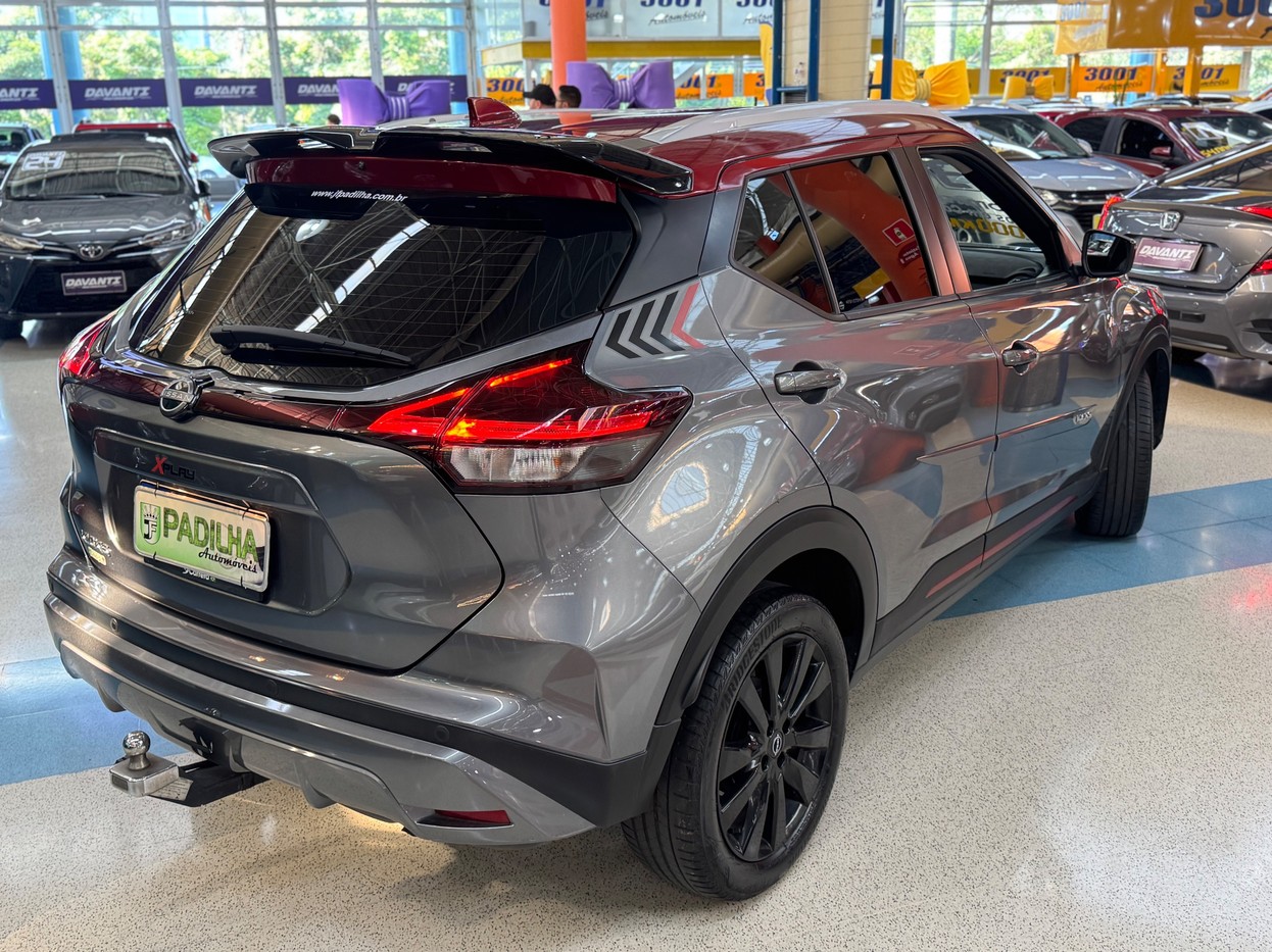 NISSAN KICKS
