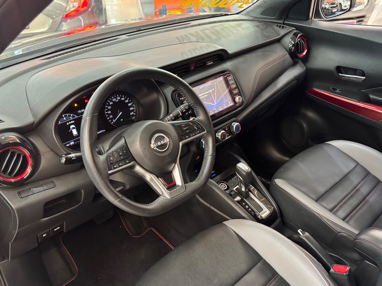 NISSAN KICKS
