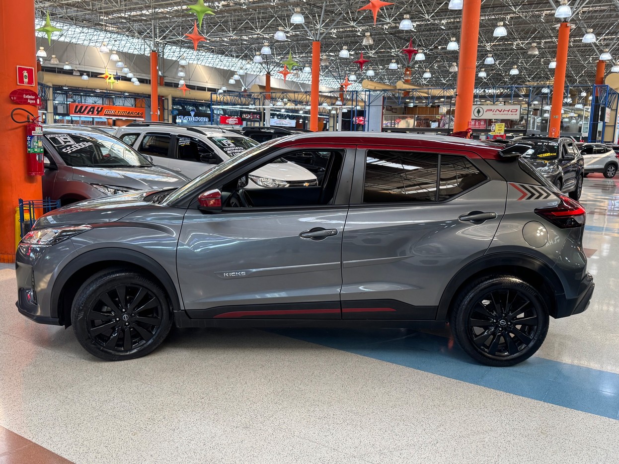 NISSAN KICKS