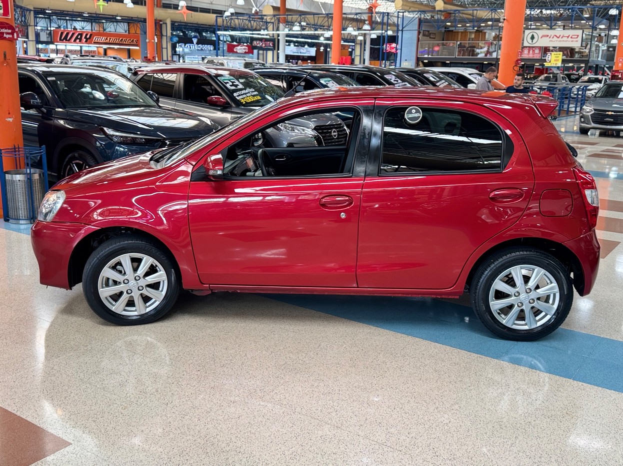 TOYOTA ETIOS
